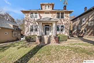 4032 Burt St, Omaha, NE 68131