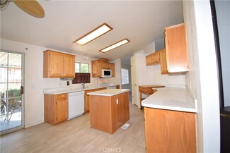 14142 Apple Ln, Clearlake Oaks, CA 95423