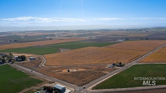 17391 Homedale Rd, Caldwell, ID 83607
