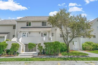 100 Merrimack Ave Unit 43, Dracut, MA 01826
