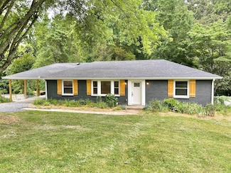 1690 Valley Rd, Clarksville, TN 37043