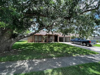 630 Spring Breeze St, League City, TX 77573