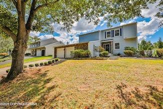 2718 Windy Hill Rd, Allentown, PA 18103