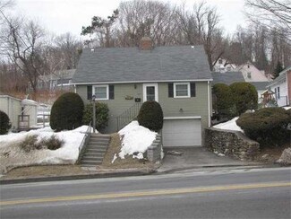 227 June St, Worcester, MA 01602