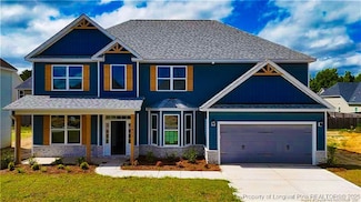 1815 Smith Farm Dr, Fayetteville, NC 28306