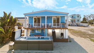 261 Donora Blvd, Fort Myers Beach, FL 33931