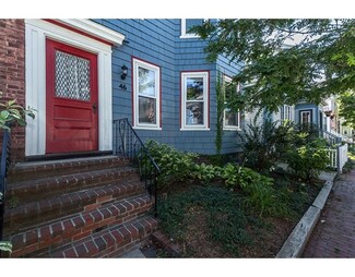 46 Cottage St Unit 2, Cambridge, MA 02139