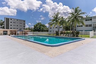 1000 Hillcrest Ct Unit 212, Hollywood, FL 33021