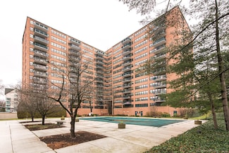 31 Woodland St Unit 4G, Hartford, CT 06105