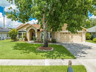 5720 Sweetheart Ct, Saint Cloud, FL 34772