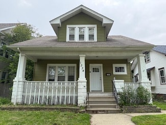 1334 Hayes Ave, Racine, WI 53405