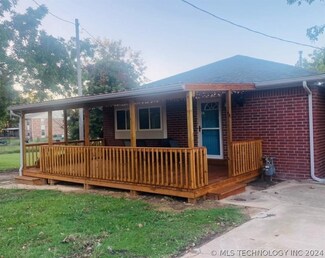 409 Booker t Washington St, Eufaula, OK 74432