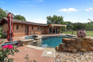 1059 State Highway 95, Bastrop, TX 78602