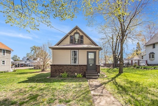 436 22nd St N, Springfield, MI 49037