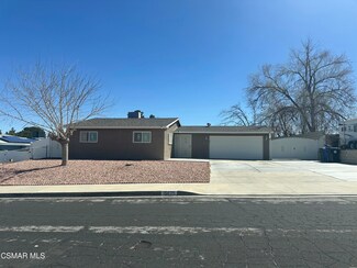 15839 La Paz Dr, Victorville, CA 92395