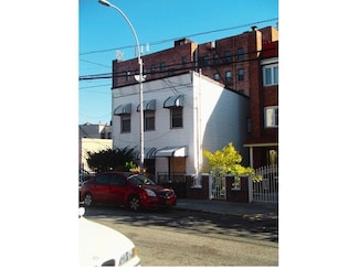 32-13 46th St, Long Island City, NY 11103