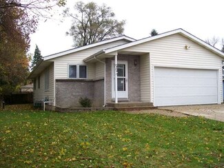9925 270th Ave, Trevor, WI 53179