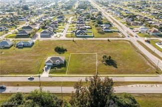 10 El Dorado Blvd S, Cape Coral, FL 33991