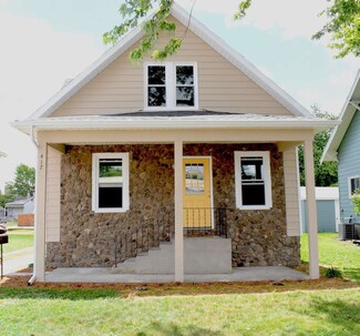 417 W King St, Garrett, IN 46738