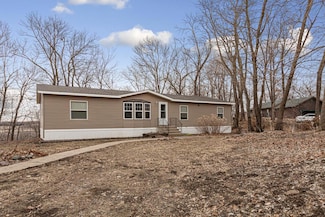 53669 192nd Ln, Lake Crystal, MN 56055