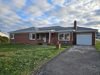 427 Pattison St, Saint Marys, PA 15857