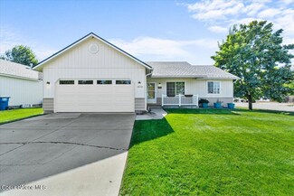 1400 E Cactus Ave, Post Falls, ID 83854