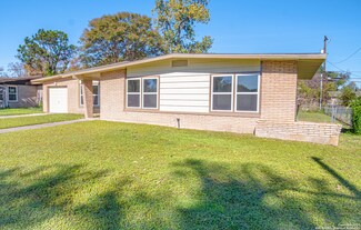 423 Springwood Ln, San Antonio, TX 78216