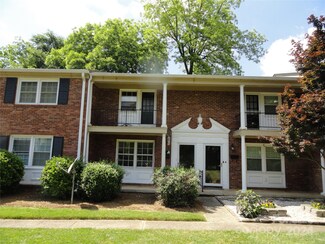 634 Walnut St, Statesville, NC 28677