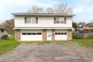 136 W 2nd St, Morgantown, WV 26501