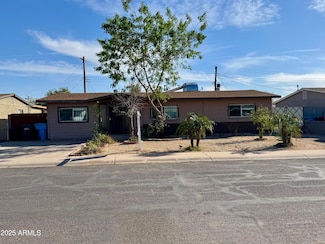 7921 W Pinchot Ave, Phoenix, AZ 85033