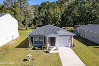 101 Shamrock Dr SW, Sunset Beach, NC 28468