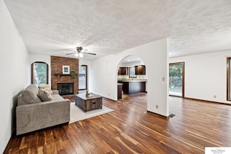 5800 Berkeley Dr, Lincoln, NE 68512