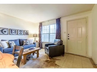 222 Ball St, Grapevine, TX 76051