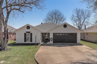 209 S Parkridge Dr, Benton, LA 71006