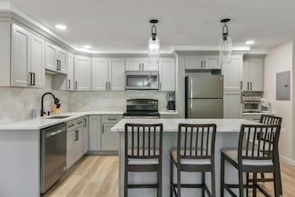 56 Coffey St Unit 7, Dorchester, MA 02122