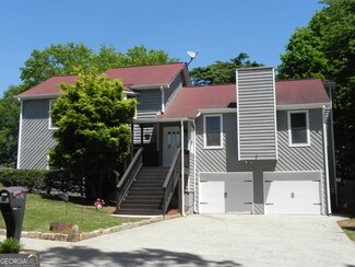 2502 Kerry Ct NE, Marietta, GA 30066