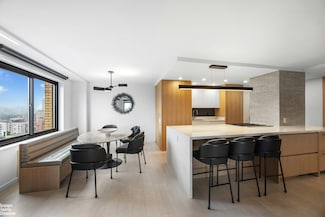 201 W 70th St Unit 24b, New York, NY 10023