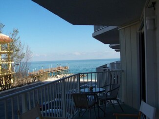 201 E Ocean Dr Unit 1-212, Key Colony Beach, FL 33051