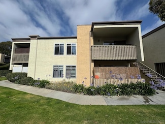 432 Edgehill Ln Unit 8, Oceanside, CA 92054