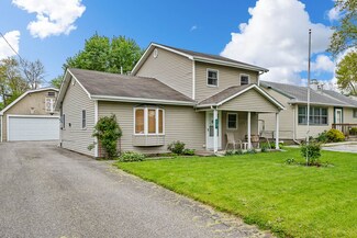 2707 Stanford Ave, Fort Wayne, IN 46808