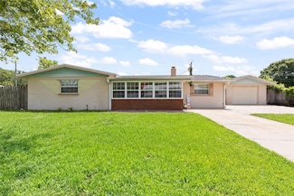 321 Scotland Dr, Daytona Beach, FL 32117