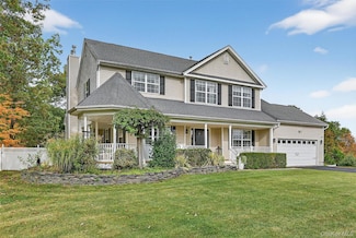 11 Pacer Ct, Goshen, NY 10924