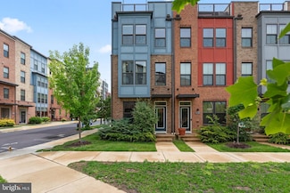 6101 Enquirer St, Hyattsville, MD 20782
