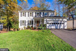 4404 Berwick Place, Woodbridge, VA 22192