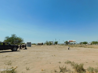 44027 Main St, Bouse, AZ 85325
