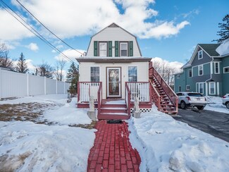 21 Maple Ave, Rutland, MA 01543