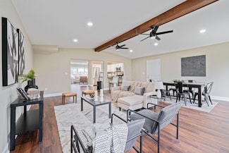 565 S Kellner Rd, Columbus, OH 43209