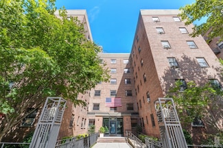 34-11 93rd St Unit 4B, Jackson Heights, NY 11372