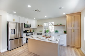 3380 Mountain Bluebird St, Las Vegas, NV 89117