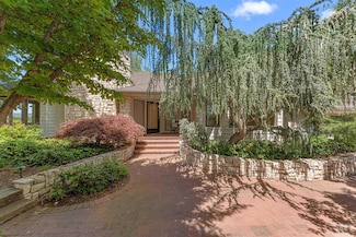 140 E Ridgeline Dr, Boise, ID 83702